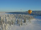 Arktisches Heißluftballon-Abenteuer in Gällivare image